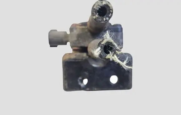 KIA Carens II Exhaust gas pressure sensor 3921027401