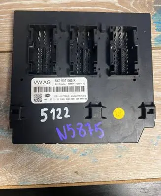 Audi Q3 8U Comfort/convenience module 8X0907063K