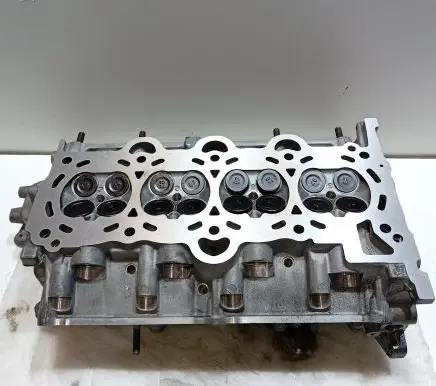 Hyundai Tucson TL Engine head 221112B770