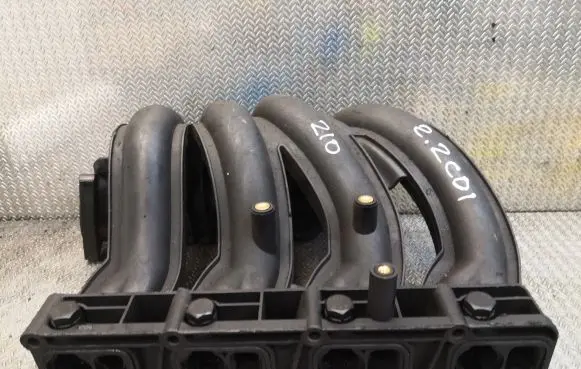 Mercedes-Benz E W210 Intake manifold 6110903537