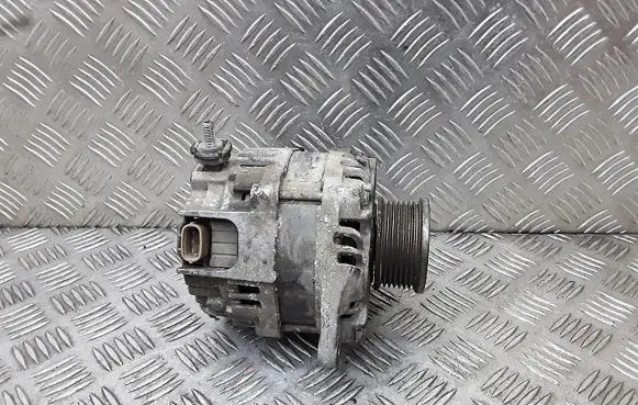 Nissan Navara Generator/alternator 231001at1a