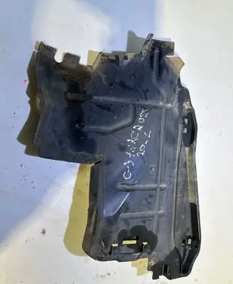 Citroen C3 Aircross Intercooler air guide/duct channel 13467102 464874646