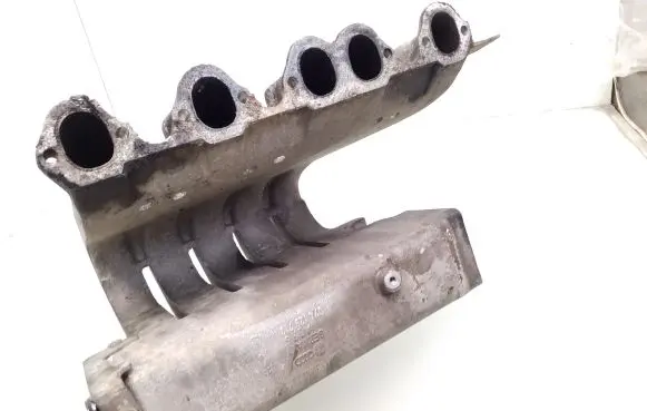Volkswagen Transporter - Caravelle T4 Intake manifold 074129713D
