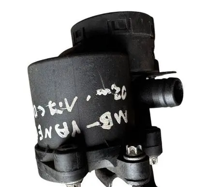 Mercedes-Benz Vaneo W414 Breather valve A6680100062 A6680180904 0928400503