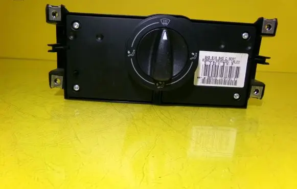 Seat Ibiza II (6k) Interior fan control switch 69352201