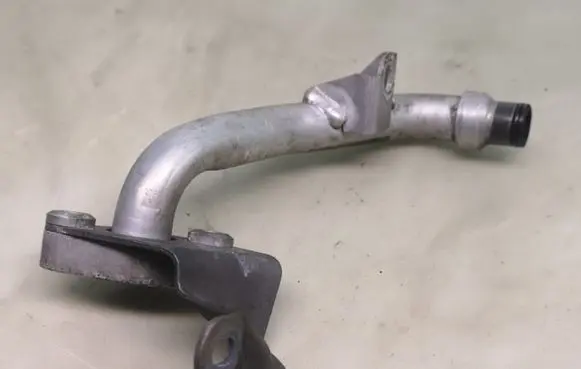 BMW 6 E63 E64 EGR valve line/pipe/hose 7515076 1172751507604 1172754141801