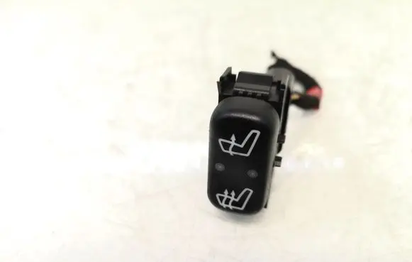 Mercedes-Benz ML W163 Seat heating switch 1638200210