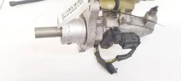Audi A3 S3 8P Master brake cylinder