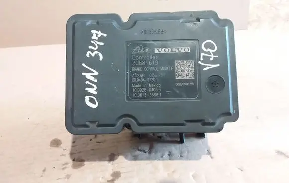 Volvo V70 ABS Pump 30681619 P30681619 8G9N2C405AC