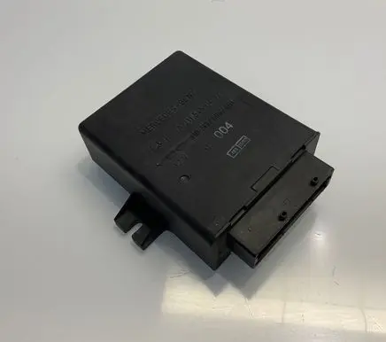 Mercedes-Benz E W211 Air suspension control unit module (rear) A2115450432 410213006001 2115450432