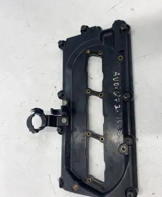Audi A6 S6 C6 4F Rocker cam cover 059103470r