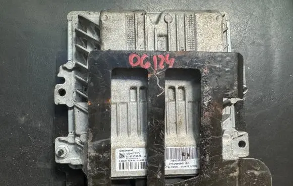 Citroen DS4 Engine control unit/module S180123008A S180073008A