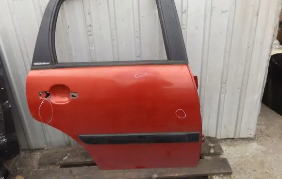 Citroen C3 Rear door