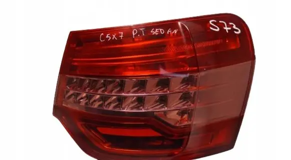 Citroen C5 Rear/tail lights 9681063680
