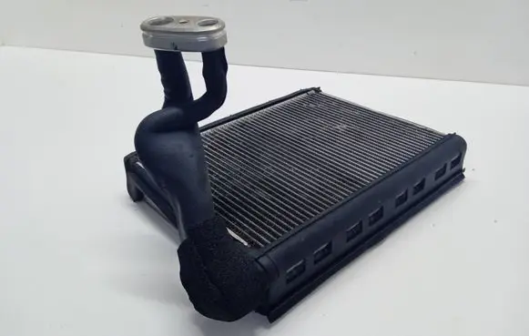 Audi A6 S6 C6 4F Air conditioning (A/C) radiator (interior) 