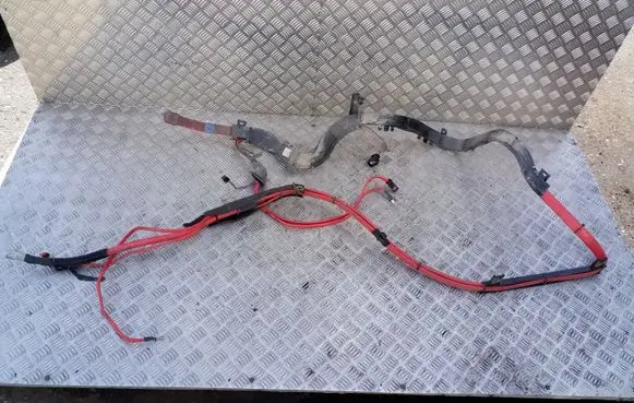 BMW 5 GT F07 Positive cable (battery) 915098303 10304410