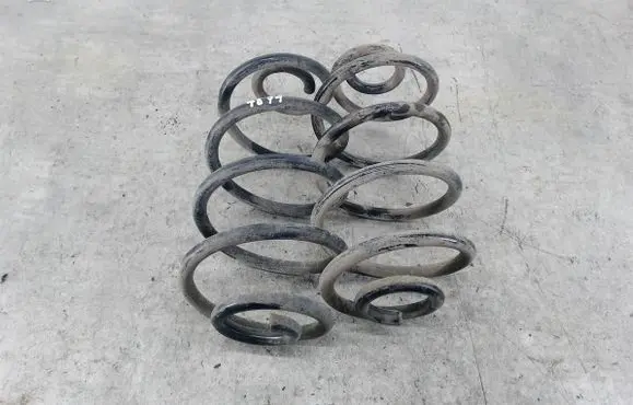 Opel Meriva A Rear coil spring 
