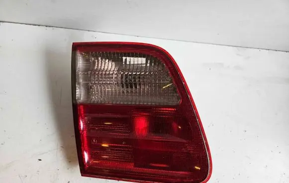 Mercedes-Benz E W210 Tailgate rear/tail lights A2108205964