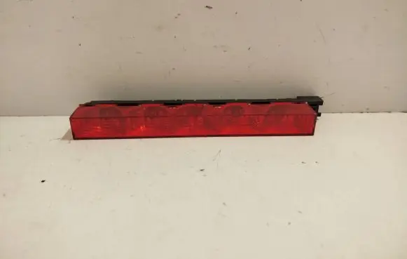 Ford Mondeo Mk III Third/center stoplight 1S7113A613AE