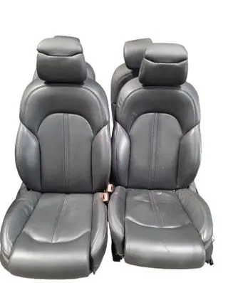 Seat set