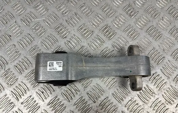 Mini One - Cooper F56 F55 Engine mount bracket 6885788