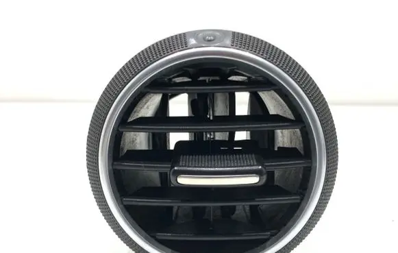 Audi A3 S3 8P Dashboard side air vent grill/cover trim 8P0820901A