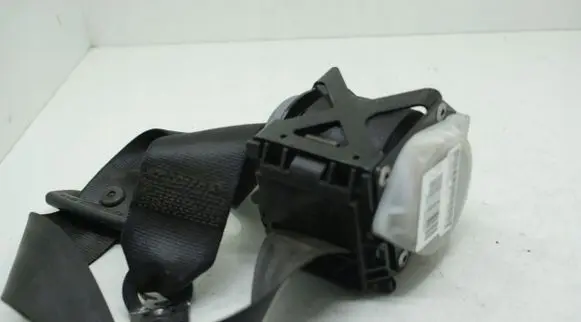 Audi A8 S8 D4 4H Middle seatbelt (rear) 4H0857807H
