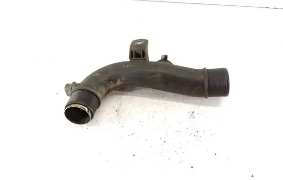 Intercooler hose/pipe