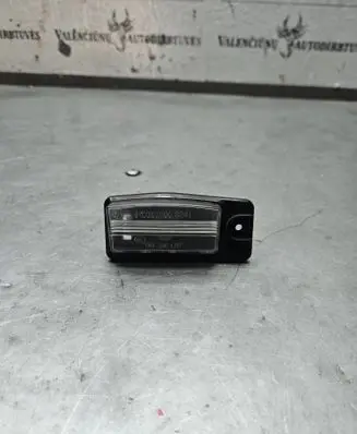 Nissan X-Trail T32 Number plate light