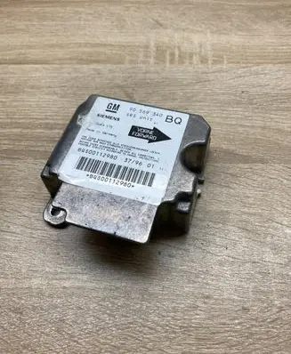Opel Vectra B Airbag control unit/module 90569340 5WK4175