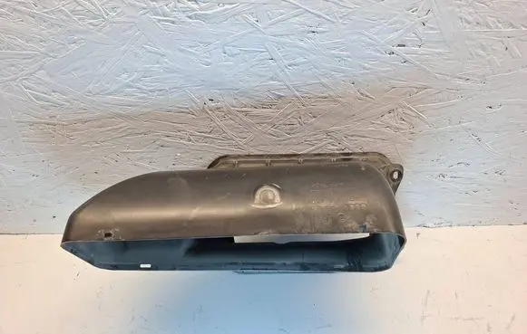 Audi A6 Allroad C7 Air intake duct part 4G1819904A