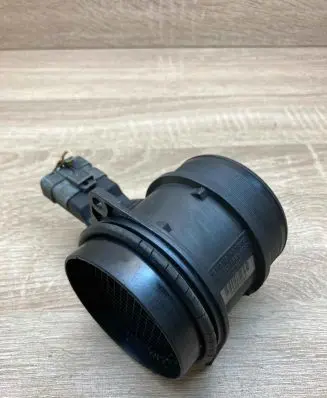 Peugeot 607 Mass air flow meter 9632215280 5WK9628 WithPlug
