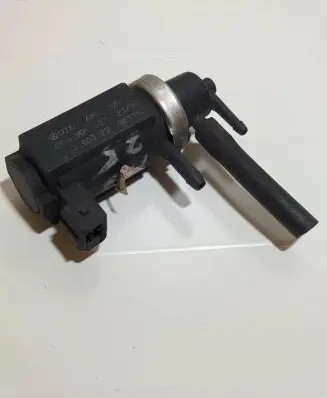 Audi A6 S6 C4 4A Turbo solenoid valve 059906627 98T153 72190322