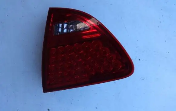 Hyundai i30 Tailgate rear/tail lights