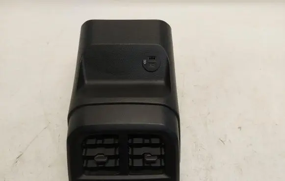 Ford Ranger IV Center console 