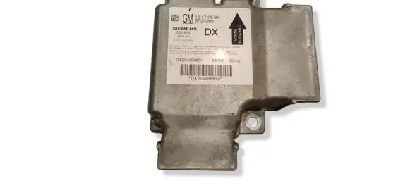Opel Vectra C Airbag control unit/module 330518650 13170589 DXS0409863