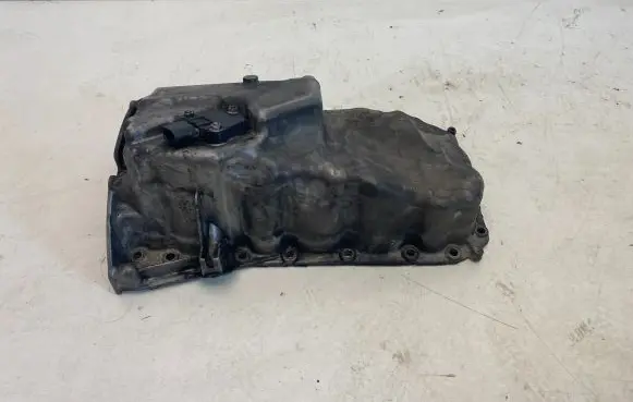 BMW 3 F30 F35 F31 Oil sump 7812360 11137812360