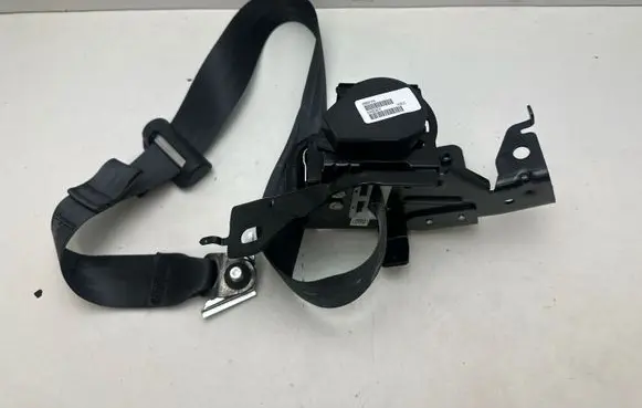 Subaru Outback (BT) Rear seatbelt 642701000E