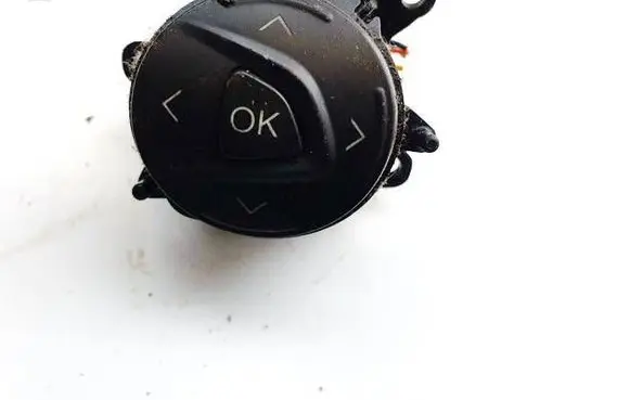 Ford Grand C-MAX Steering wheel buttons/switches AM5T14K147AA