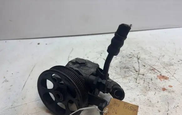 Subaru Forester SG Power steering pump