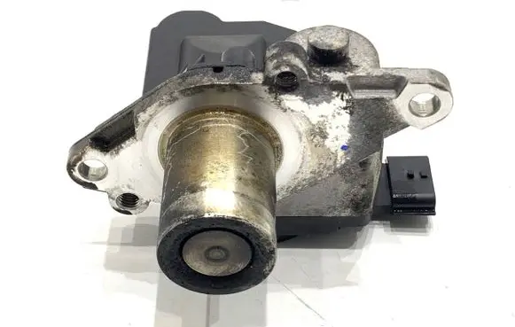 Renault Express EGR valve 147101423R