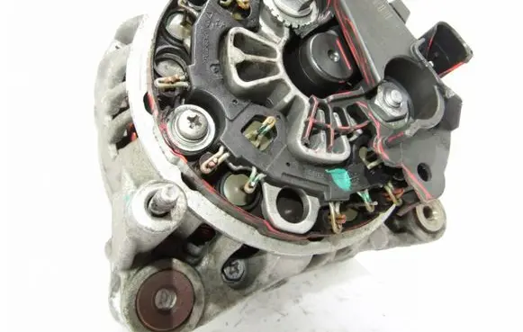 Volkswagen Golf VI Generator/alternator 0124525091