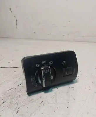 Light switch