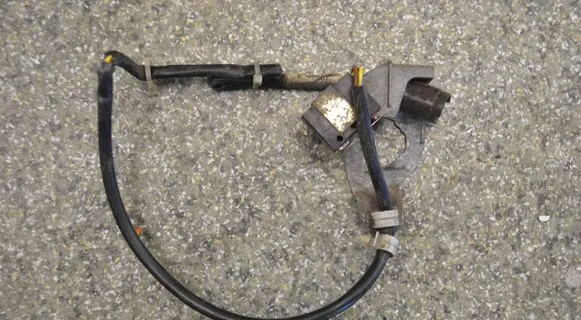 BMW 3 E30 Front door lock (next to the handle) 19139682 8880