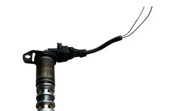 BMW 3 E90 E91 Camshaft vanos timing valve 7584115 11367584115 13151279