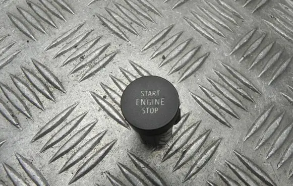 Renault Clio V Engine start stop button switch 251503993R