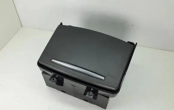 Audi A6 S6 C6 4F Car ashtray 4F1862533