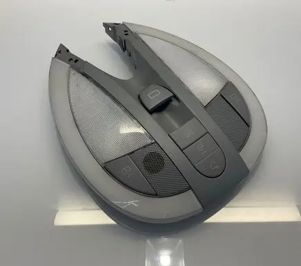 Mercedes-Benz E W211 Front seat light A2118205401 0002709505 2JM00825654