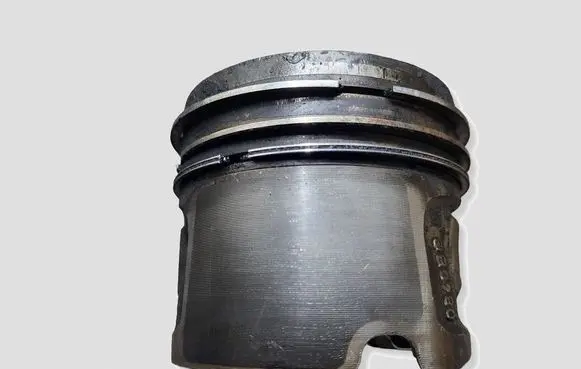 BMW 1 E81 E87 Piston N47