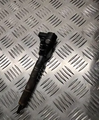 Alfa Romeo 159 Fuel injector 0445110299